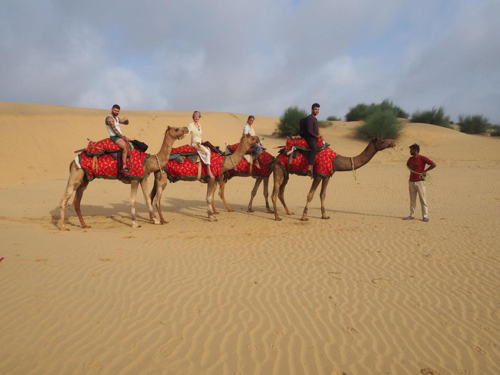 Hostel Desert Home Stay Jaisalmer Eksteriør billede