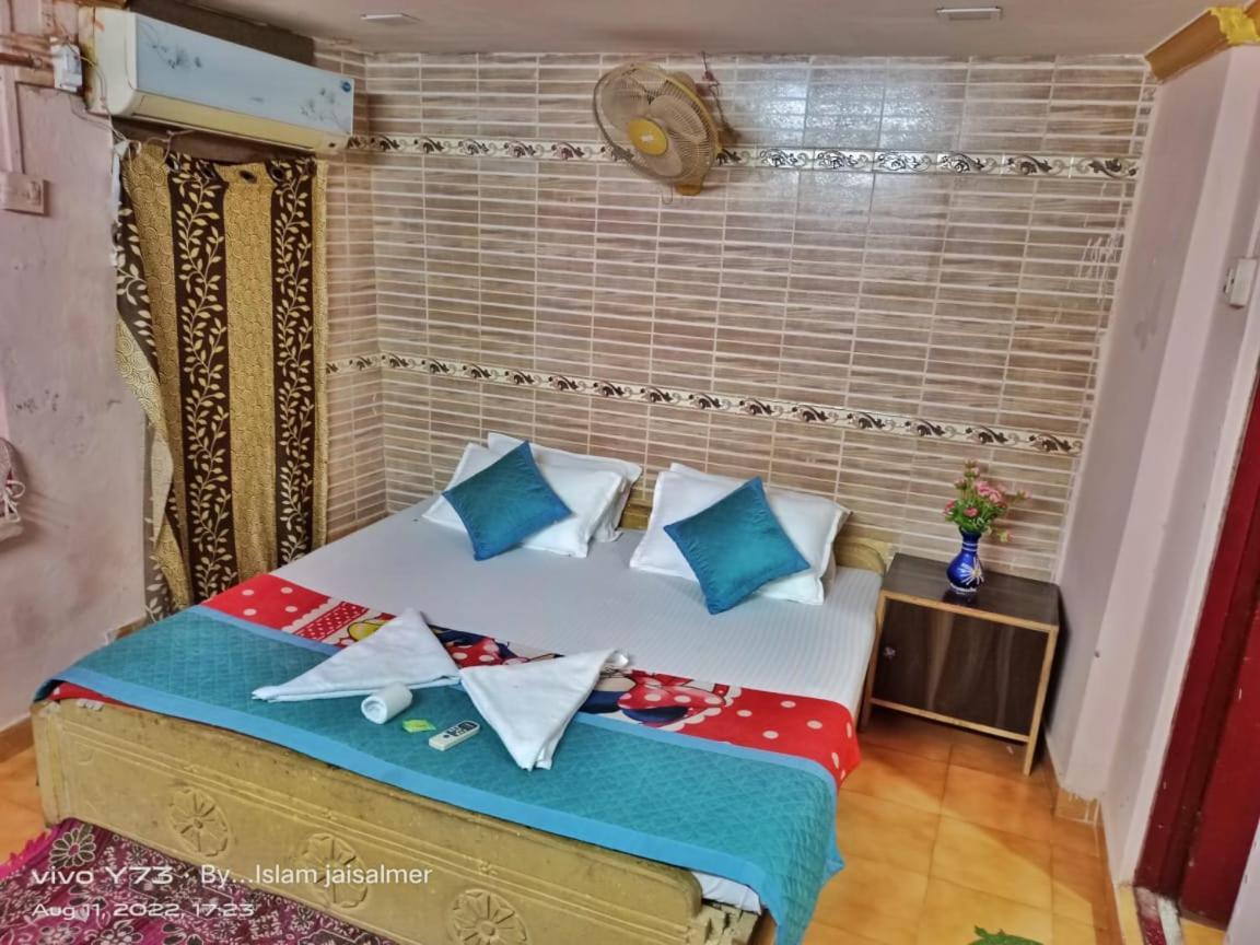 Hostel Desert Home Stay Jaisalmer Eksteriør billede