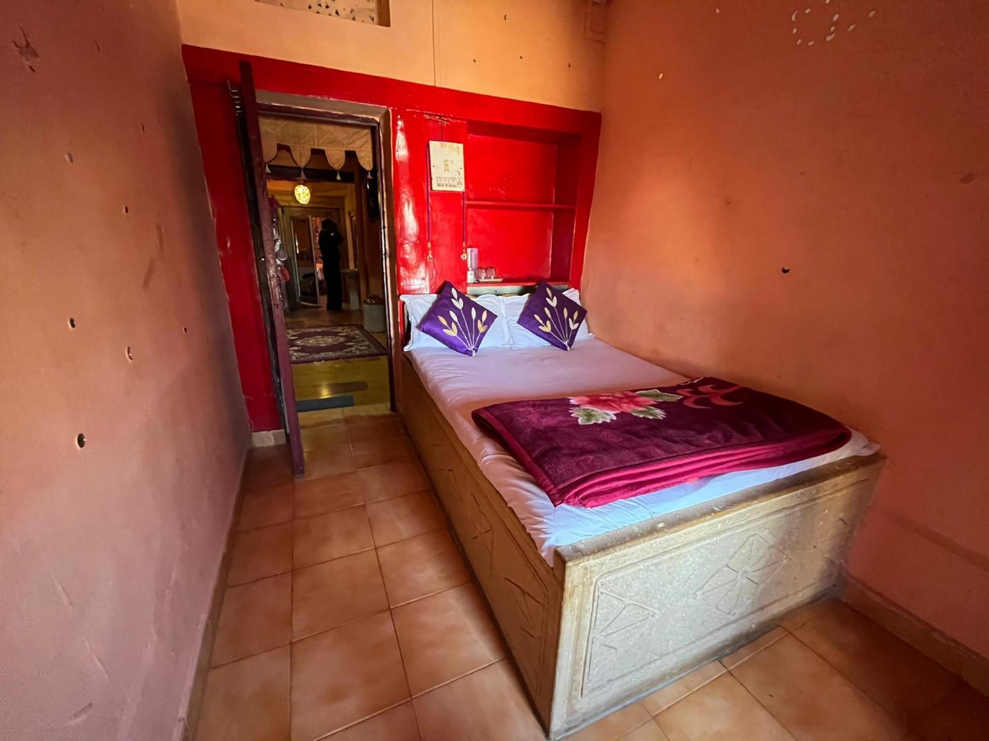 Hostel Desert Home Stay Jaisalmer Værelse billede